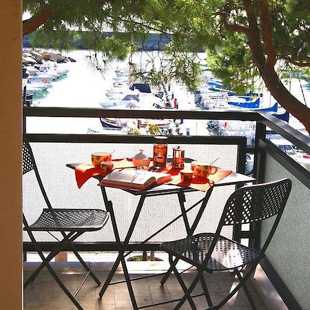 La Terrazza Tra Pini E Mare Apartment San Bartolomeo Al Mare Phòng bức ảnh